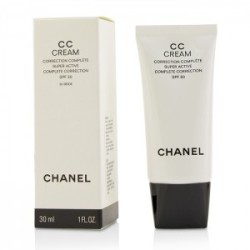 Base CHANEL CC CREME - CORRECTEUR COMPLÈTE - SPF 50 