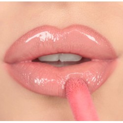 Lipgloss REVOLUTION POUT BOMB PLUMPING 