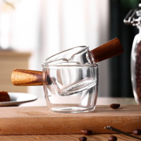 Pot  à Lait en Verre avec Manche en Bois 