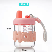 Bouteille avec infuser de fruits 