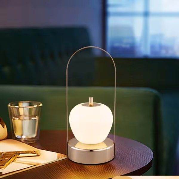 Lampe vintage en forme de pomme 