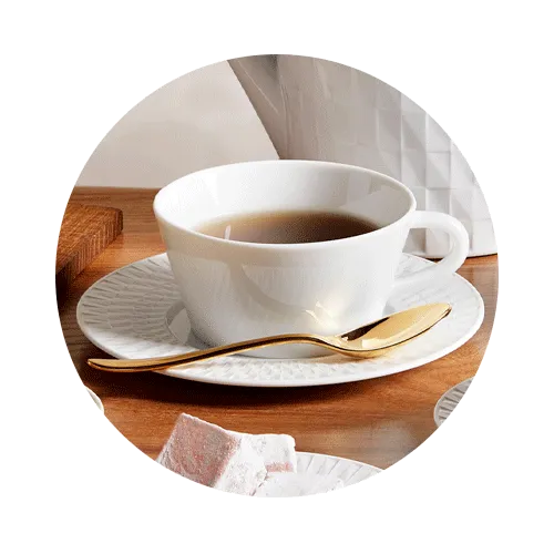 Mug, verre et tasse à café